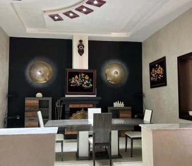 Sidi Abdallah Ghiat Villa | Exclusive Villa Privée 5 Chambres Route de L Ourika
