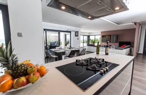 Crikvenica Villa | Exclusive Villa Rina Crikvenica 5 * with heated pool and panoramic sea view