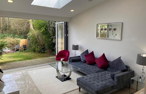 Weybridge House | Exclusive weybridge home