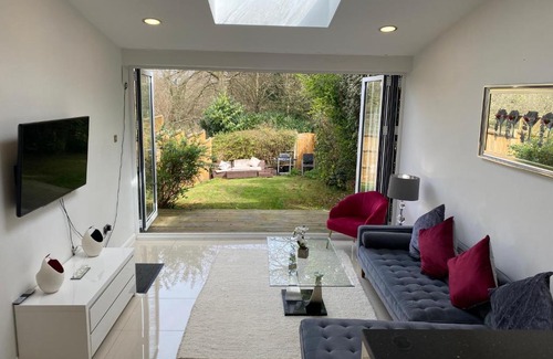 Weybridge House | Exclusive weybridge home