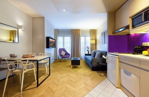 Vivienne Apartment | Executive 1 Bedroom Apartment With Aircon In Opera