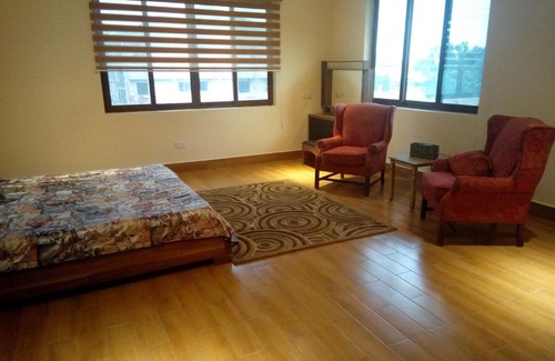 Ogbodjo Apartment | Executive 5 Bedroom House At East Legon