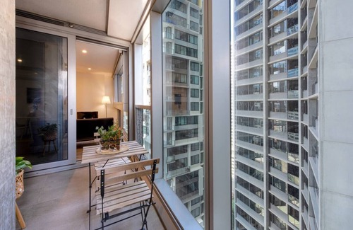 Melbourne Central Business District Apartment | Executive APT@SouthernCross -Airport Link in 2mins