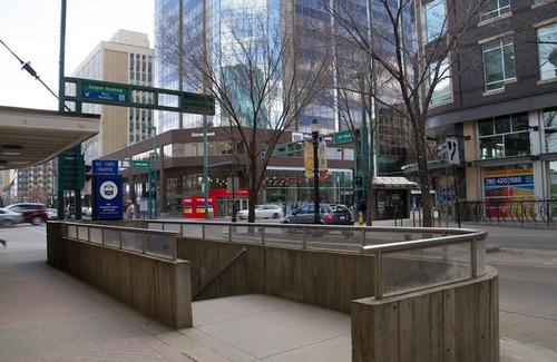 Downtown Edmonton Apartment | Executive Downtown Core Icon