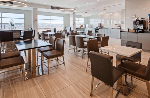 Calgary Hotel | Executive Residency by Best Western Calgary City View North