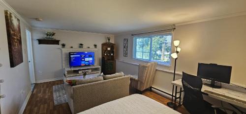 Saint John Hotel | Executive room in a cozy Apt