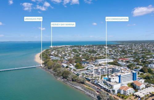 Urangan Apartment | Executive Waterfront Apartment - Palms at The Pier