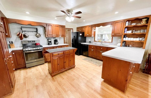 Ocracoke House | Exiled on Main Street: Large Pet-friendly home