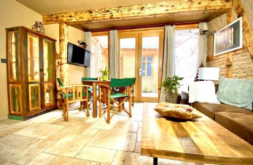 Wernigerode Apartment | Exklusive ökologische Ferienwohnung EG City