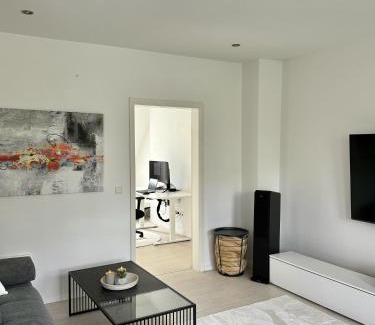 Limburg an der Lahn Apartment | Exklusive Altbauwohnung mit Whirlpool und Küche