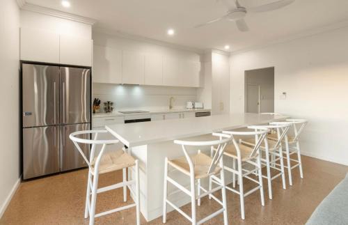 Exmouth House | Exmouth Retreat - 3x3 on the canals