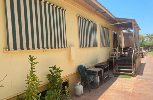 Exmouth House | Exmouth Villas Unit 28