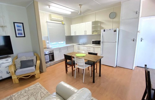 Exmouth House | Exmouth Villas Unit 28 - This Villa is Perfect for groups and families alike