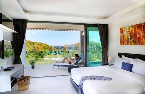 Patong Apartment | Exotic 4*Twin Sands Studio Apartment