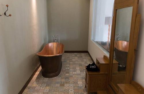 Dinoyo Apartment | Exotic Chamber