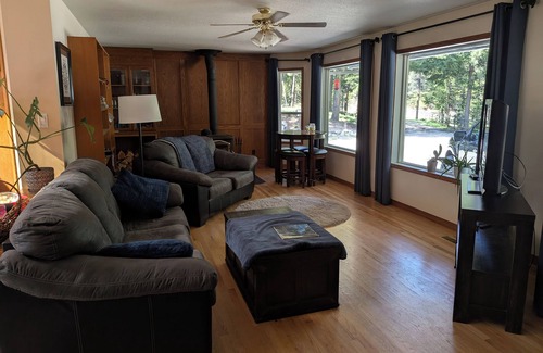 Thompson-Nicola Regional District Other | Experience Zen in a charming 3-bedroom farmhouse in Beautiful Thompson-Nicola.