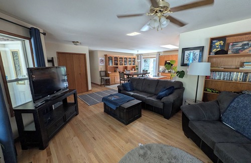 Thompson-Nicola Regional District Other | Experience Zen in a charming 3-bedroom farmhouse in Beautiful Thompson-Nicola.