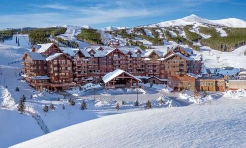 Peak 8 Apartment | Expansive 4 Bedroom Ski In, Ski Out One Ski Hill Residence Located At The Base Of Peak 8 With Beautiful Views