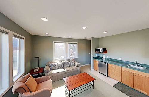 Neskowin House | Expansive Beach Retreat | 2 Decks & Balcony | Corner Lot, 50’ to Ocean