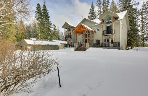 Sagle House | Expansive Group Lake House with Private Hot Tub!