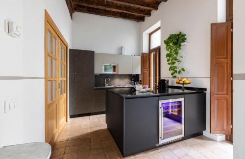 Rome City Centre Apartment | Experience Collection by ROMAC - Margana Palace