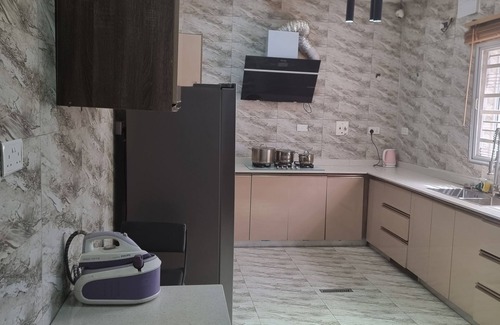 Abuja Apartment | Experience exquisite hospitality when you stay with us.