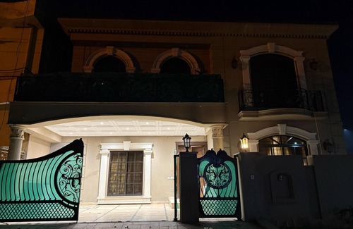 Islamabad House | "Experience Luxury & Comfort – Your Ultimate Retreat at The Luxe Residency!"