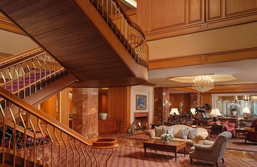 Downtown Salt Lake City Hotel | Experience Modern Comfort: Room w/Cozy Beds & Pool Access