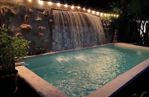 Chichen Itza - Valladolid House | Experience peace: Spacious room.