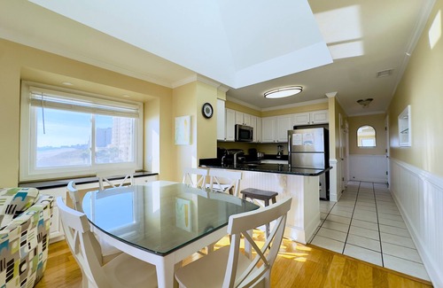 Ocean Drive Condo | Experience Tilghman Beach and Racquet Club Unit 301! Oceanfront, Pools, Tennis, Close to Main Street!