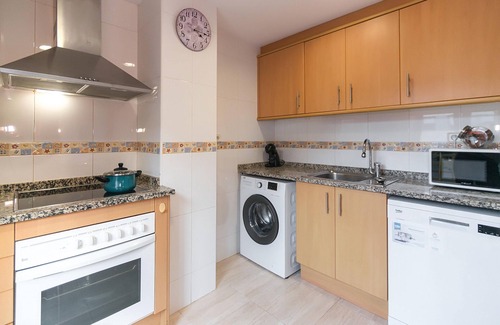 Palamos Apartment | Experience the charm in this apartment with all the comforts, spacious, with a pool and sunny terrace ☀️🌿