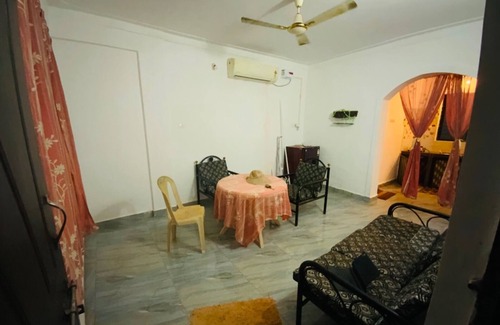 Mandrem Apartment | Experience the Green for blessings and Dreamsin the Rich colours of Mandrem