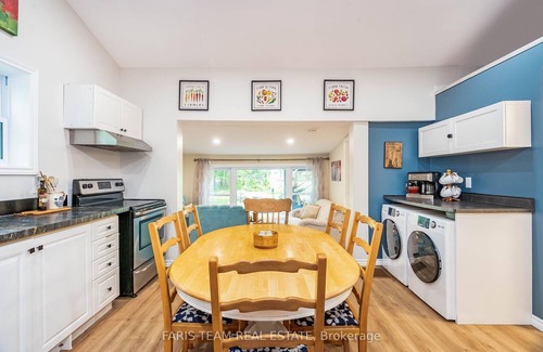 Washago Cottage | Experience True Comfort: Modern Riverfront Cottage in Orillia Country (Washago)