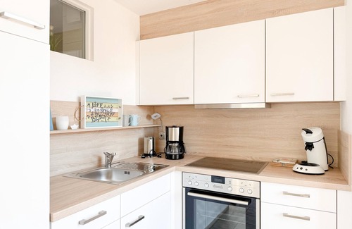 Schonberger Strand Apartment | Experience unforgettable vacation days in the vacation apartment Strandflair 54°N 10°E!