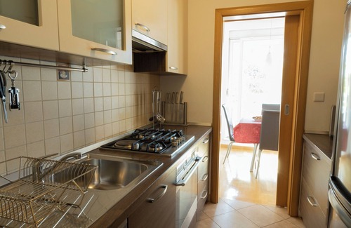 Zagreb Apartment | Experience Zagreb in Style: Spacious Luxury 3-BR Apartment! Free parking, garage