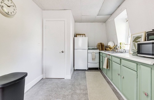 Worcester Apartment | Explore Dtwn, Parks & Colleges: Cozy Worcester Apt