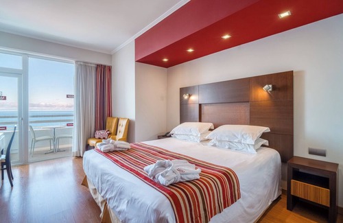 Sao Martinho Hotel | Explore Funchal's Marina! Balcony with Sea View, Swimming Pool, Spa & Wellness!
