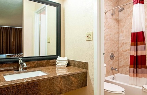Slidell Hotel | Explore New Orleans w/Comfortable Base Near French Quarter – 3 Affordable Units