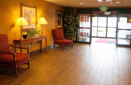 Kingman Hotel | Explore the Grand Canyon: Kingman Suite Close to Downtown