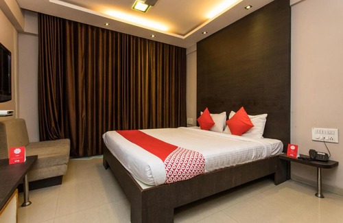 Mahipalpur Hotel | Express inn