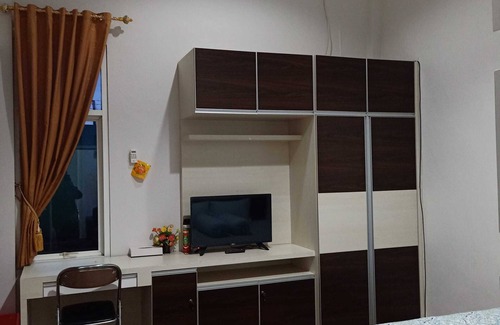 Banjarbaru Hotel | EXPRESS O 91442 Bgp- Guest House