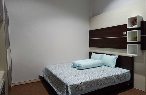 Banjarbaru Hotel | EXPRESS O 91442 Bgp- Guest House