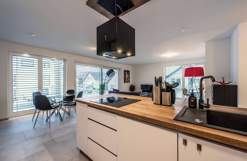 Boeblingen Apartment | EXQUIS 2-Room Luxus Apartment USM I Fireplace I TerraceI Parking I US Army