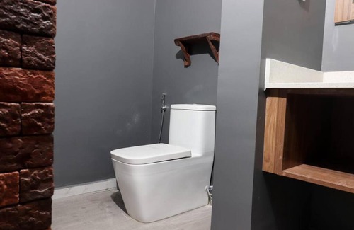 Masaki Apartment | Exquisite 1BR apartment with wifi, gym and pool in TSA Masaki