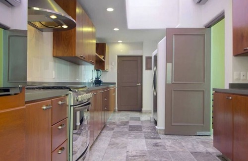 La Punta Villa | Exquisite 6 bedrooms fully staffed in exclusive gated community / private beach