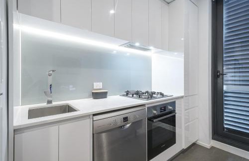 Footscray Apartment | Exquisite And Warm 1br Nest In Footscray Pool Gym