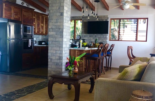 Jaco Condo | Exquisite Beachfront Penthouse in Jaco Beach.2150 Sq ft with private rooftop.