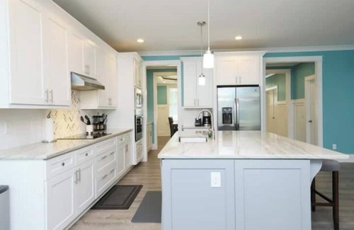Durham House | Exquisite Downtown Retreat2 Min to DPAC 5 Min Dukenn