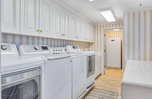 Oceanside House | EXQUISITE OCEANFRONT 7BR HOME WITH POOL SPA PRIVATE BEACH ACCESS HILTON HEAD