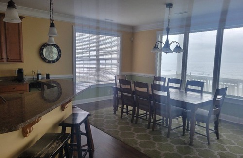 Inlet Harbour House | EXQUISITE OCEAN FRONT house, Heated Pool, Elevator, Pet friendly, Sleeps 18